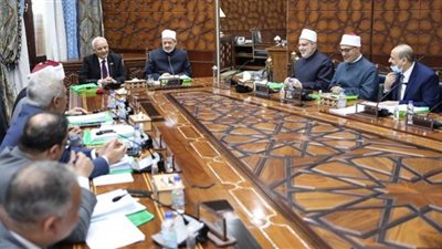 الأعلى للأزهر يهنئ الدكتور رضا حجازي بتعيينه وزيرًا للتربية والتعليم