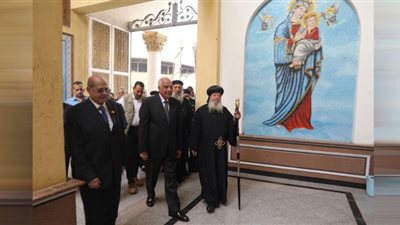 محافظ الجيزة يزور مطرانية الأقباط الأرثوذوكس بطموه بأبو النمرس