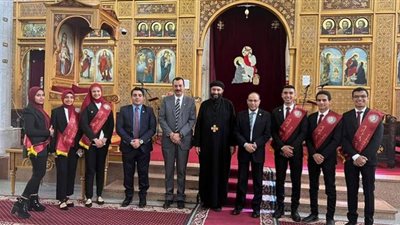 نائب رئيس جامعة القناة يهنئ الإخوة الأقباط بعيد الميلاد المجيد