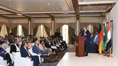 افتتاح مهرجان النباتات الطبية والعطرية بمشاركة محافظي الفيوم وبني سويف