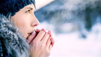 الشعور بالبرد يساعد على إنقاص الوزن