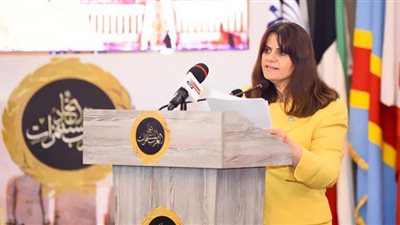 وزيرة الهجرة: خطة حكومية للتحرك لمجابهة الأزمة الاقتصادية العالمية