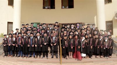 تخرج الدفعة الأولى ببرنامج المنصورة مانشستر لطب الأسنان