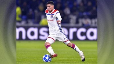 فرمان جارسيا يُجدد مفاوضات النصر مع حسام عوار