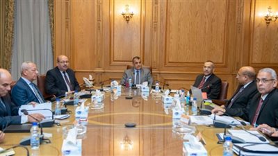 وزير الإنتاج الحربي: متابعة مستمرة لخطة تطوير شركتي أبو زعبل وهليوبوليس