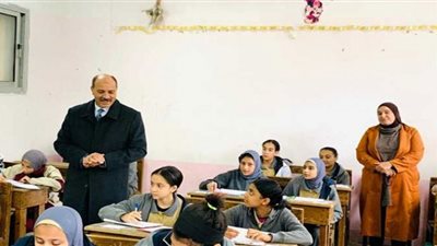 تعليم الإسكندرية: لا شكاوى من امتحانات صفوف النقل والأمطار لا تعوق الطلاب