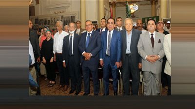 انطلاق احتفالية حزب الوفد بذكرى زعمائه بالسلام الوطني