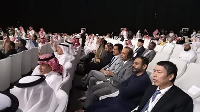أمير مكة يفتتح المؤتمر الدولى للحج