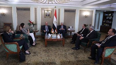 تقديم الدعم الكامل للطلاب اللبنانيين في الجامعات المصرية