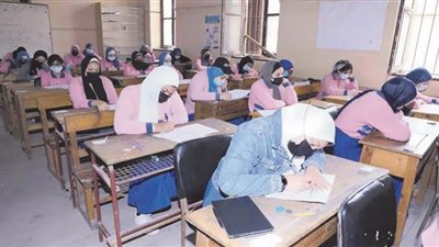 تشكيل لجان الثانوية العامة بقوة ٢٠ طالبًا.. واستبدال جميع اللجان التى حدث بها مشكلات العام الماضى