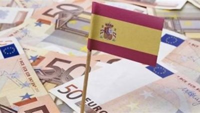 اقتصاد إسبانيا يفلت من الركود وينمو 0.2%