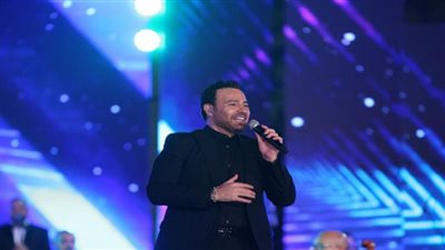 عاصي الحلاني يغني لجبال الشام بمهرجان الموسيقى العربية (صور)