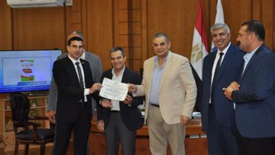 رئيس جامعة كفرالشيخ يشهد حفل ختام البرنامج التدريبي لإعداد المدربين