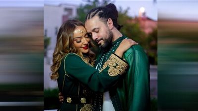 عبدالفتاح الجريني يحتفل بزفافه على جميلة البداوي بأجواء مغربية| صور