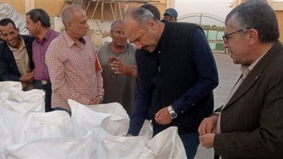 وزارة الزراعة تتابع محطات الغربلة ومنافذ بيع التقاوي بالمحافظات