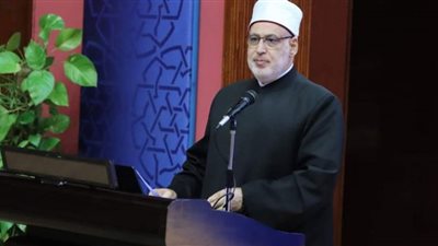الضويني: لقاءات الإمام والبابا ساهمت في تقارب الحضارات