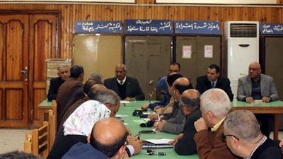 تعليم بنى سويف: تأمين حجرات الكنترول لامتحانات النقل