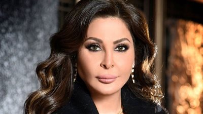 لقطات جديدة لــ إليسا من كواليس تريو نايت (فيديو)