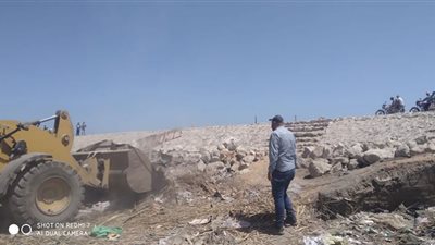 تواصل أعمال الموجة 20لازالة التعديات على الاراضي الزراعيه وأراضي الدولة بالدقهلية