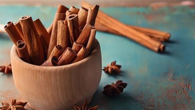 القرفة الحل الأمثل للقضاء على الكرش