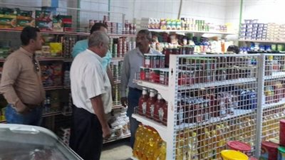 حملات تموينية على الأسواق للتأكد من توافر السلع الغذائية بالمنيا
