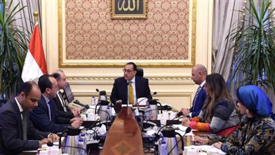 مدبولي: نعمل على استكمال برنامج توسيع ملكية الشركات المملوكة للدولة