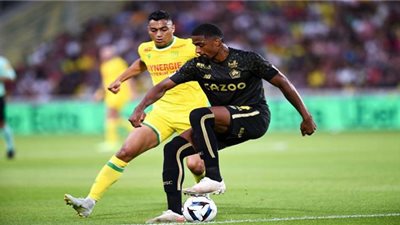 نانت بقيادة مصطفي محمد يواجه ليون في الدوري الفرنسي الليلة