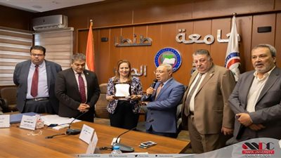 جامعة طنطا تكرم فريق المضادات الحيوية لحصوله على المركز الثالث على مستوى الجمهورية