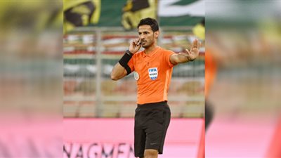 ماجد الشمراني حكمًا لمباراة الهلال والخليج اليوم في الدوري السعودي