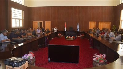 البحرالأحمر تستعرض تفاصيل الاشتراك بالمبادرة الوطنية للمشروعات الذكية الخضراء