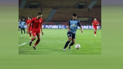 محمد معروف يحتسب ضربتين جزاء لصالح فيوتشر في مباراة بيراميدز