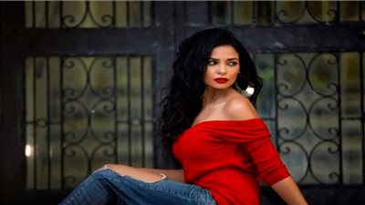 رسميًا.. خطوبة مروة الأزلي والمخرج وائل فرج