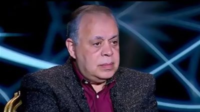 أشرف زكي يساند عائلة العدل.. خسائر بملايين الجنيهات