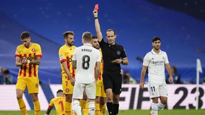 ريال مدريد ينعش آمال برشلونة مجددًا في العودة لصدارة الليجا