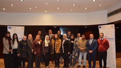 القوى العاملة تبحث سُبل الهجرة الآمنة للمصريين الراغبين في العمل بالخارج