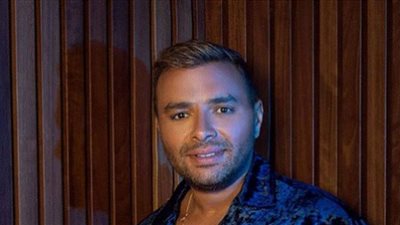 أغنية فاكر نفسك هدية لـ رامي صبري تتخطى الـ 130 ألف مشاهدة