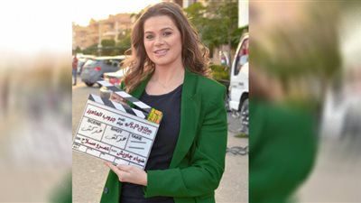 يسرا اللوزي تروج لفيلم 