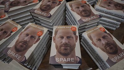 تفاعل واسع على مذكرات الأمير هاري