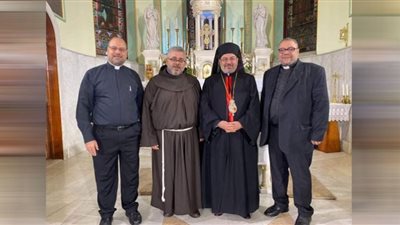 الأنبا توما حبيب يصل الولايات المتحدة الأمريكية للمشاركة في رسامة راعي جديد (شاهد)