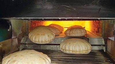القبض على مالك مخبز بلدي بالقاهرة لتصرفه في 51.250 طن دقيق بلدي