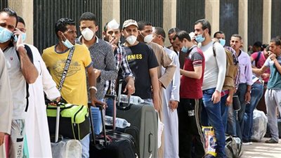 ضوابط إلحاق العمالة المصرية في الخارج بمشروع قانون العمل الجديد