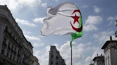 الجزائر تتزين لاحتضان القمة العربية باستعدادات أمنية ضخمة