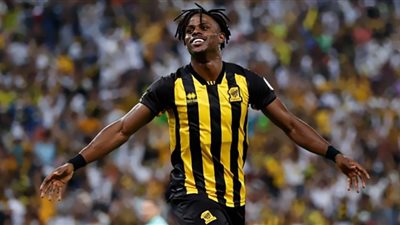 هارون كمارا يُضيف الهدف الثانى للاتحاد السعودي
