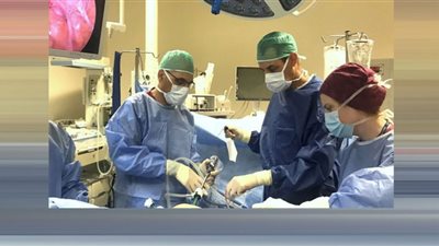 الطب المصرى ينقذ وجه طفلة يمنية من مرض نادر