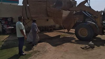 إزالة كافيه مخالف أسفل محور عدلي منصور وإيقاف أعمال بناء بدون ترخيص