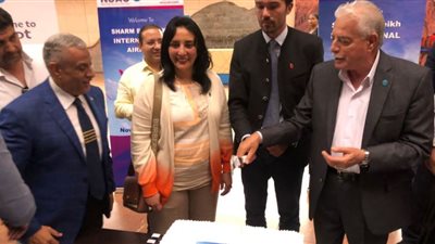 السياحة تشارك في تدشين أولى رحلات الخطوط المنتظمة لطيران Wizz Air بين لوتن وشرم الشيخ