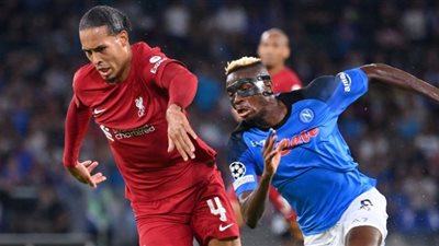 تشكيل ليفربول المتوقع أمام نابولي اليوم.. محمد صلاح في الهجوم