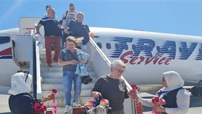 وصول 15 ألف سائح على متن 101 رحلة طيران لمطار الغردقة