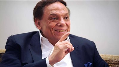 عادل إمام يتصدر التريند بسبب شقيق هاني رمزي