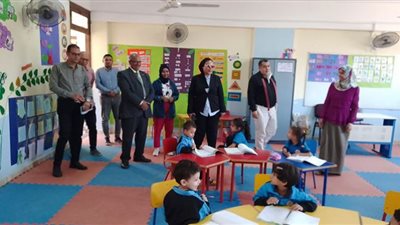 وكيل تعليم بني سويف يؤكد على تفعيل الغياب الإلكتروني وتطبيق لائحة الانضباط